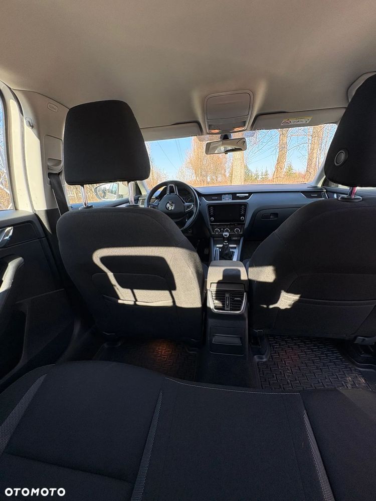 Skoda Octavia 1.5 TSI ACT Ambition - 14