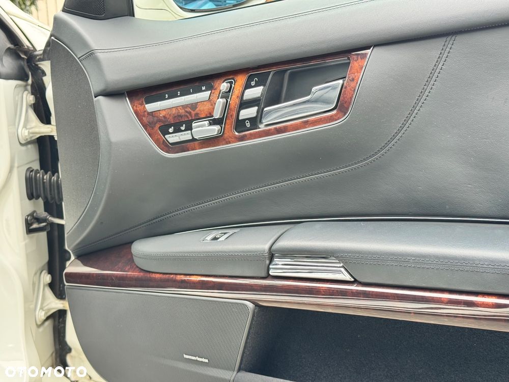 Mercedes-Benz CL 500 7G-TRONIC - 14