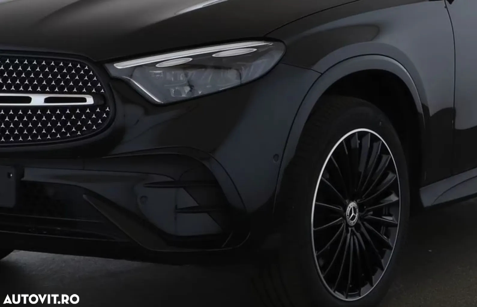 Mercedes-Benz GLC 300 e 4Matic 9G-TRONIC AMG Line Advanced - 3