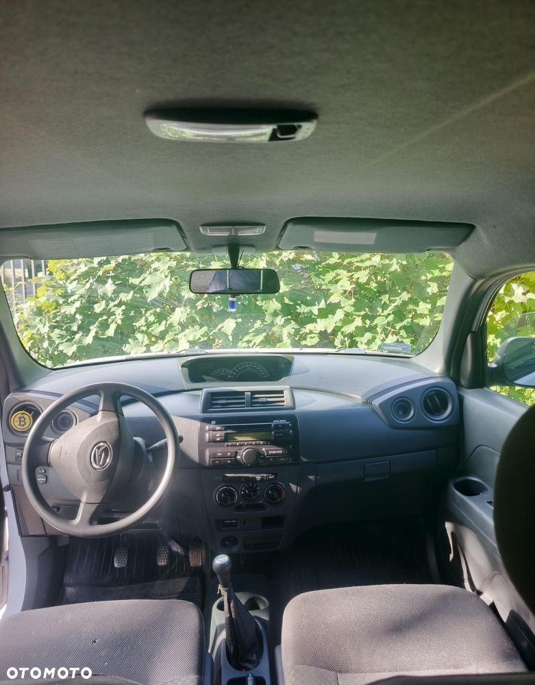 Daihatsu Materia - 23