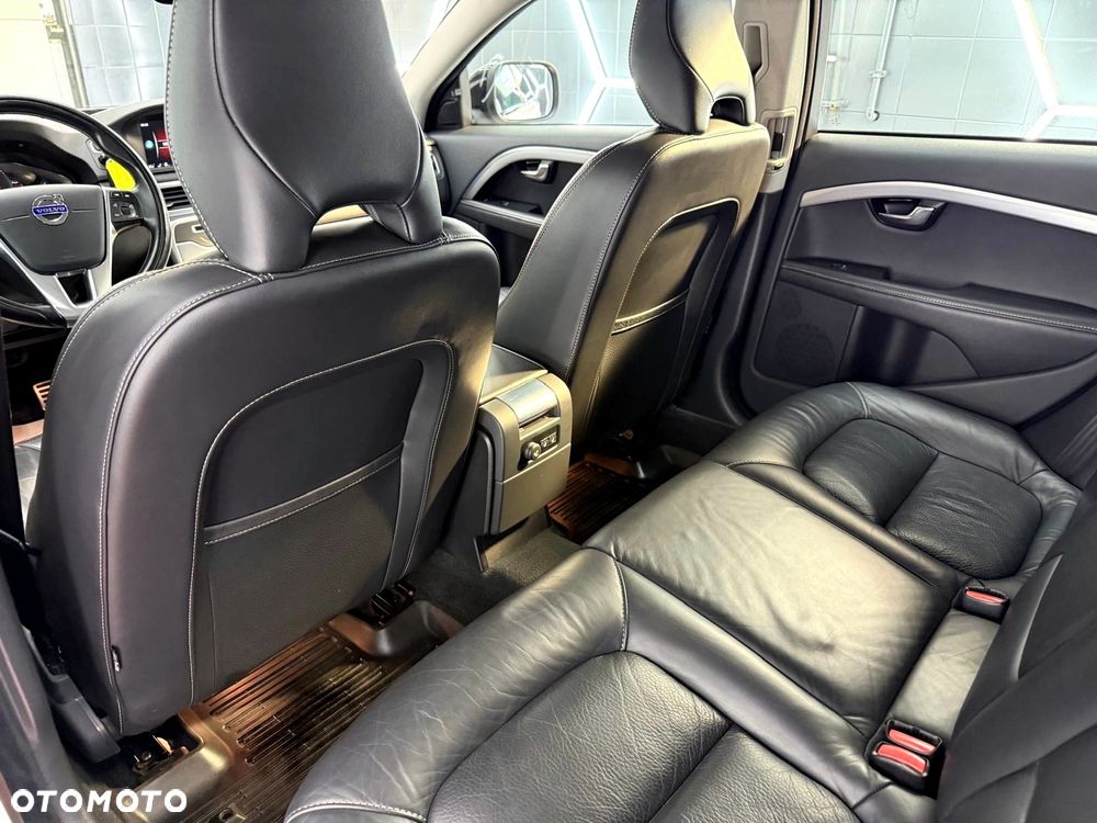 Volvo XC 70 D4 Momentum - 27