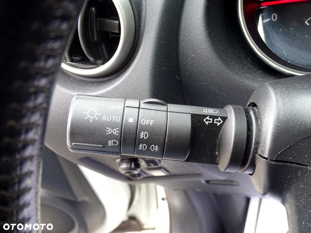 Nissan Qashqai 2.0 CVT 360 - 17