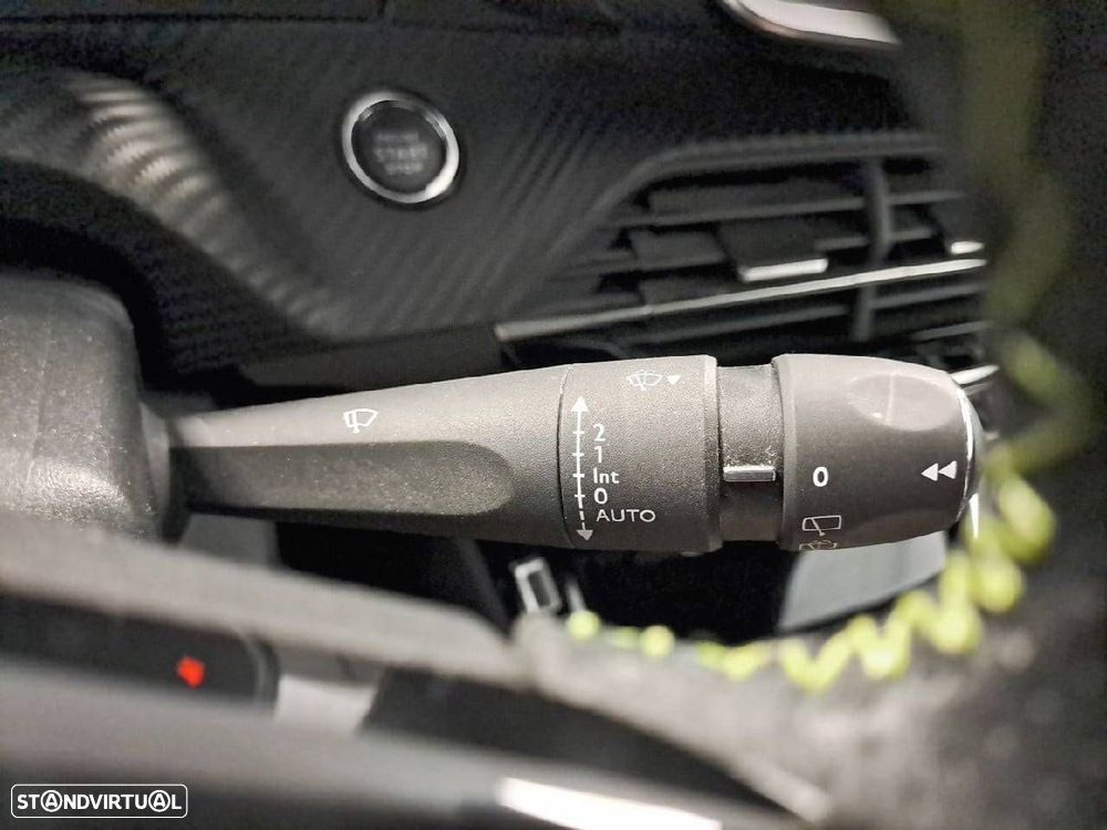 Peugeot e-208 50 kWh GT — fotografia 15