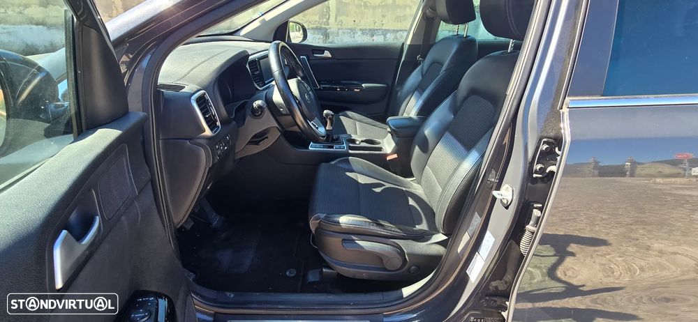 Kia Sportage 1.6 GDI ISG TX - 8