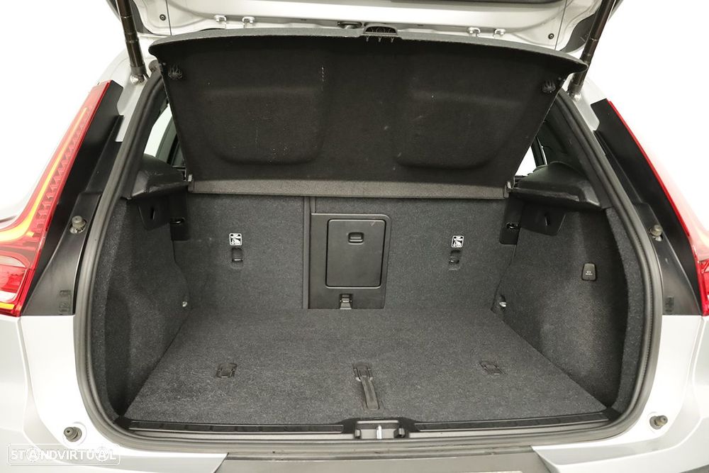 Volvo XC 40 1.5 T2 Core Auto - 24