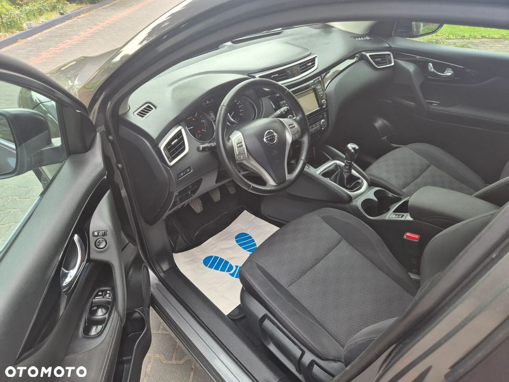 Nissan Qashqai 1.6 dCi DPF acenta - 6