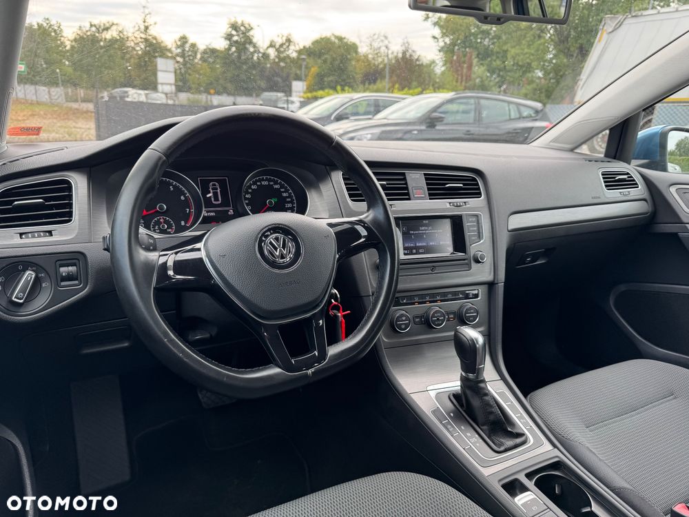 Volkswagen Golf Variant 1.4 TSI BlueMotion Technology DSG Comfortline - 26