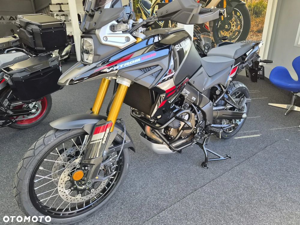 Suzuki V-STROM - 2