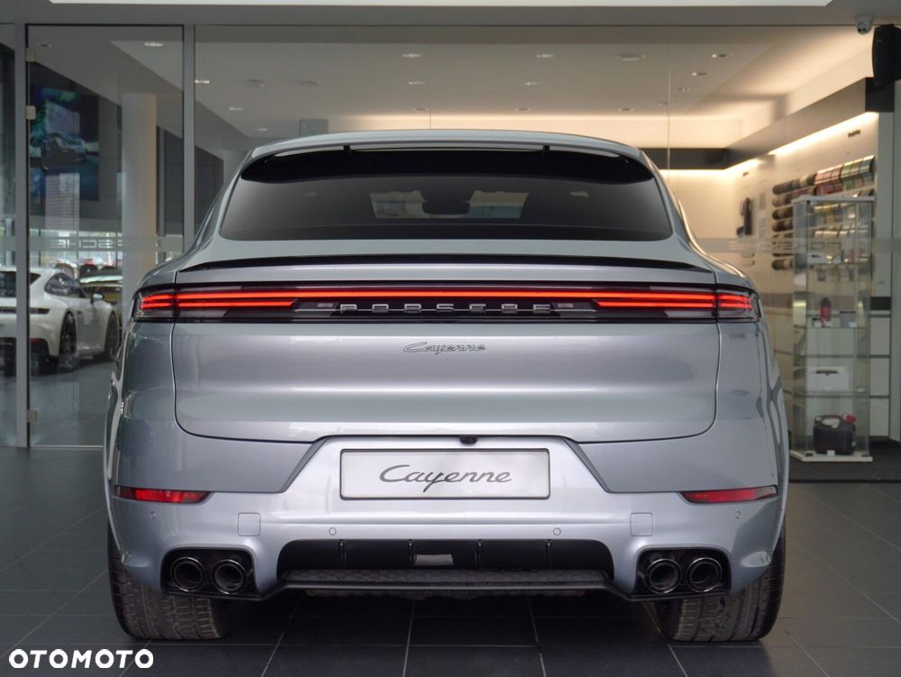 Porsche Cayenne E-Hybrid PHEV Black Edition - 17
