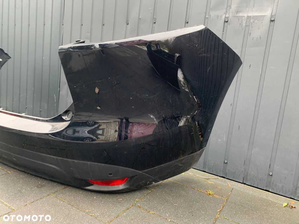ZDERZAK TYŁ TYLNY JAGUAR F-PACE X761 4 PDC - 2