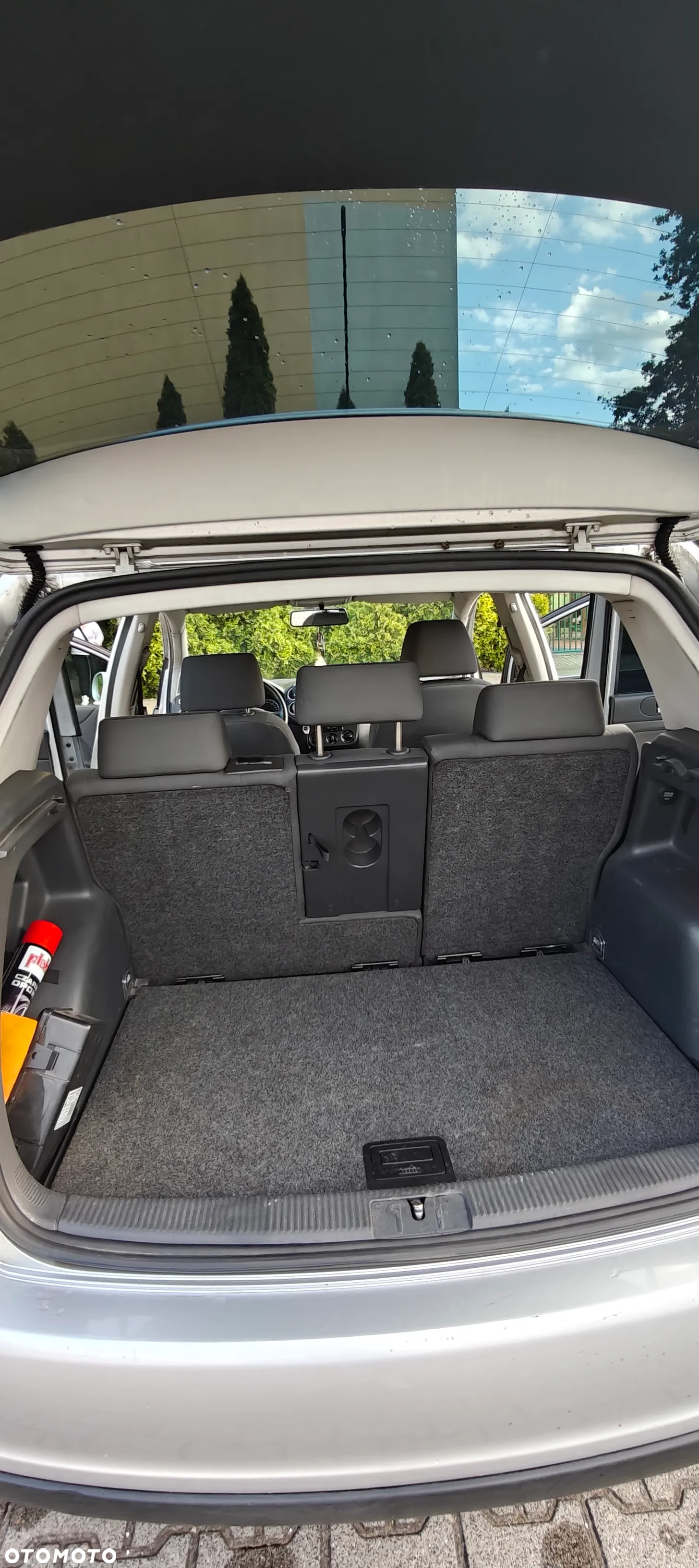 Volkswagen Golf Plus - 12
