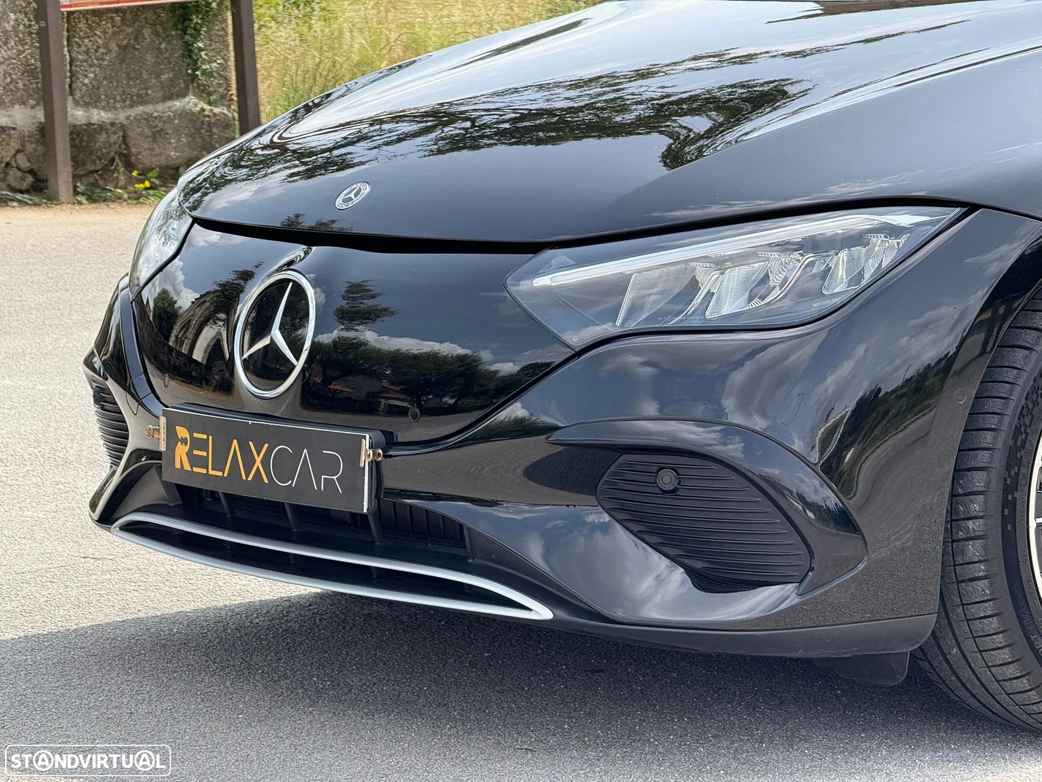 Mercedes-Benz EQE - 12