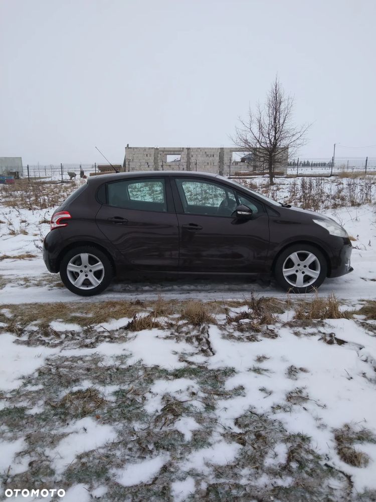 Peugeot 208 1.4 VTi Active - 4