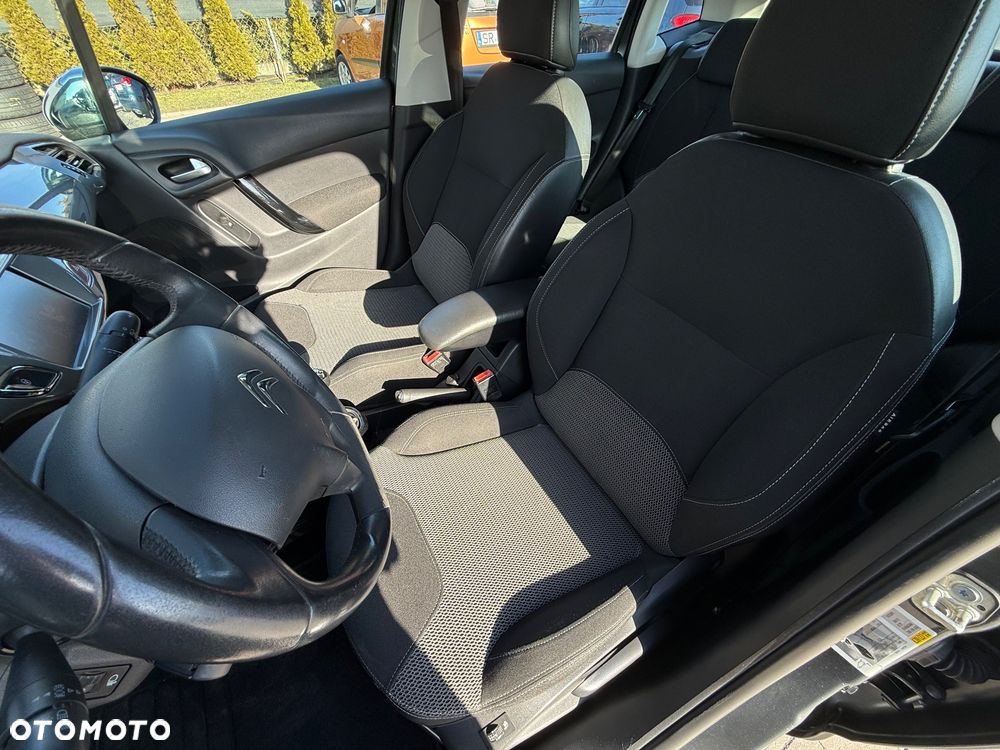 Citroën C3 e-HDi 90 FAP Exclusive - 14
