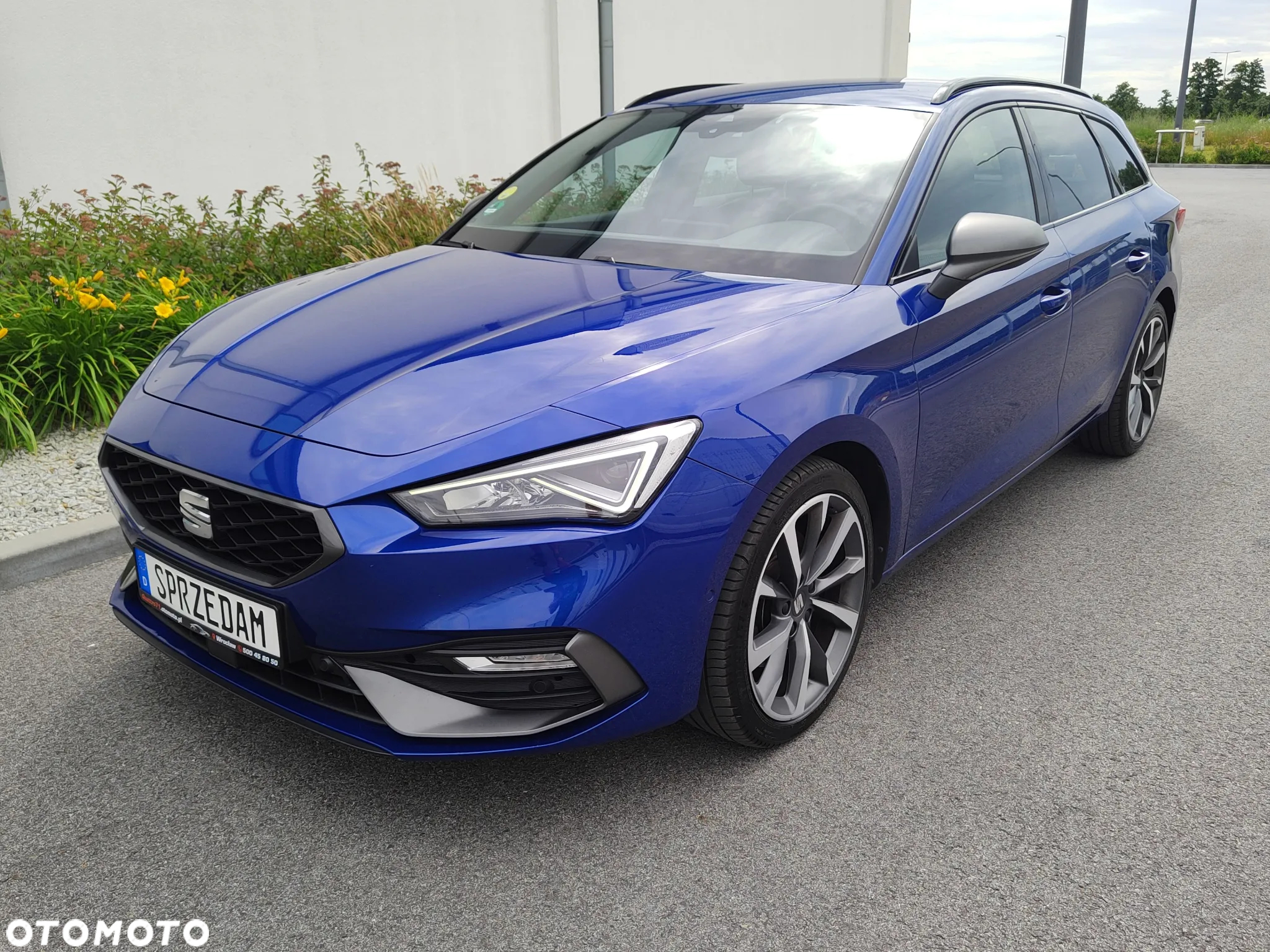 Seat Leon Sportstourer 2.0 TDI DSG FR Plus - 8