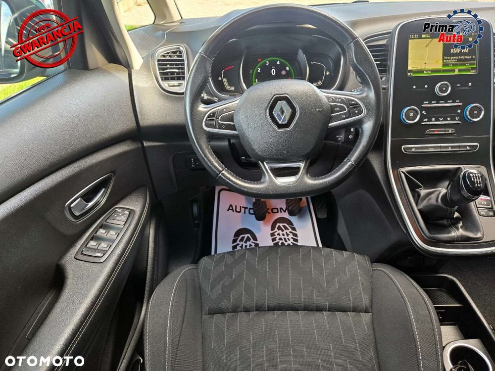 Renault Scenic - 26