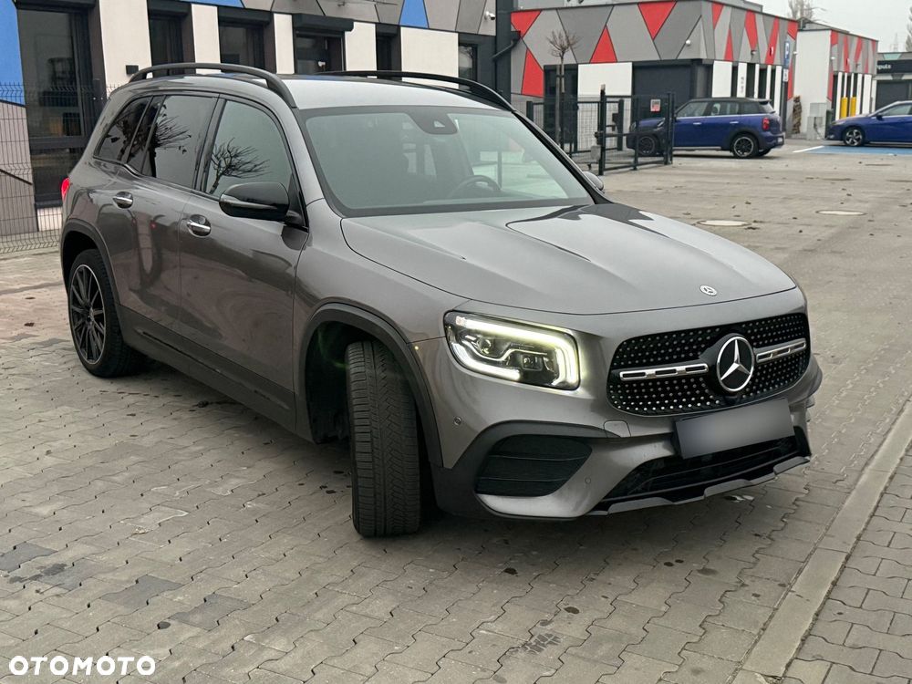 Mercedes-Benz GLB 220 d 4-Matic AMG Line 8G-DCT - 3