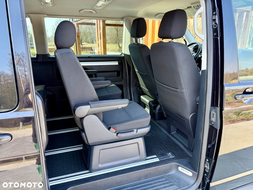 Volkswagen Multivan 2.0 TDI L1 Comfortline DSG - 16