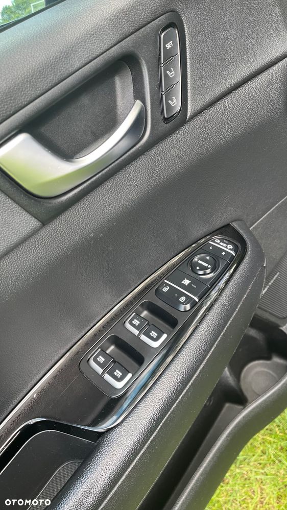 Kia Optima 1.7 CRDI XL DCT - 21