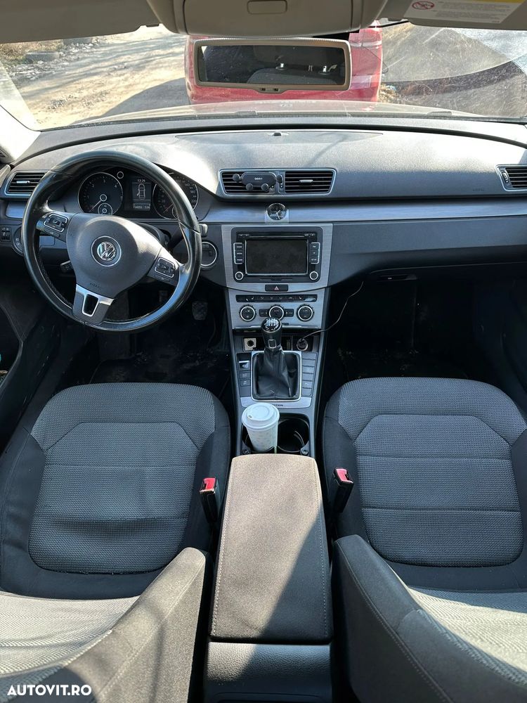 Volkswagen Passat 2.0 TDI BlueMotion Tehnology 4Motion Comfortline - 3