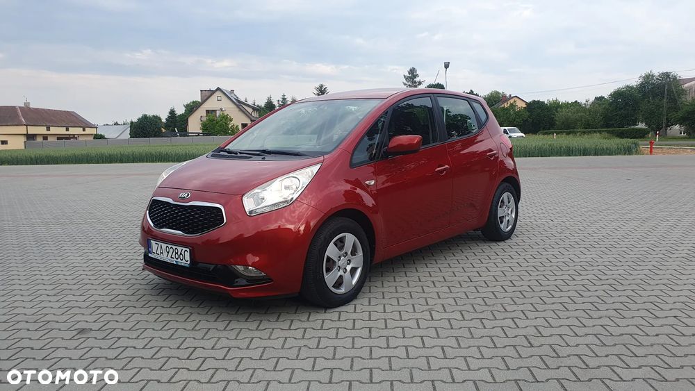 Kia Venga 1.4 CVVT Business Line - 1