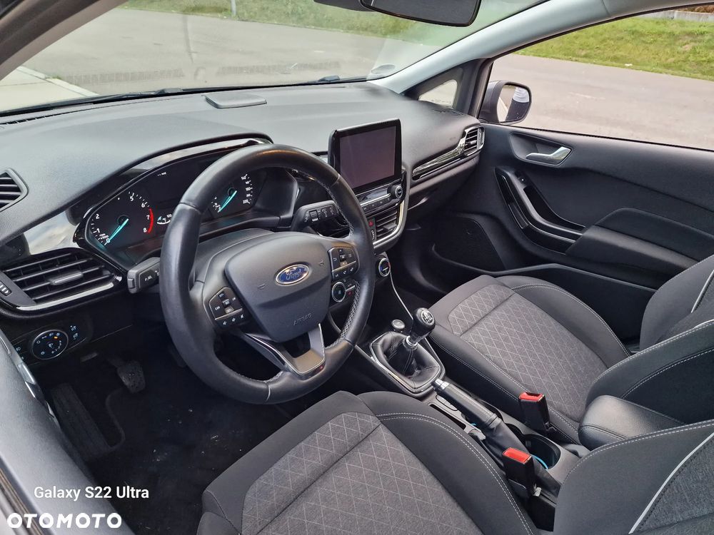 Ford Fiesta - 16