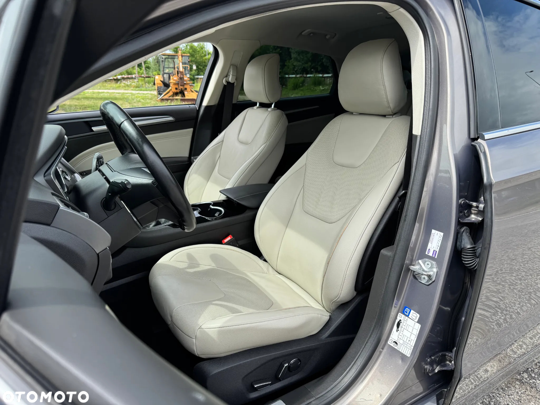 Ford Mondeo 2.0 TDCi Start-Stopp Business Edition - 4