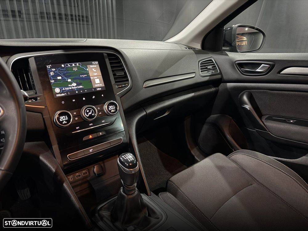 Renault Mégane 1.5 Blue dCi Intens - 17