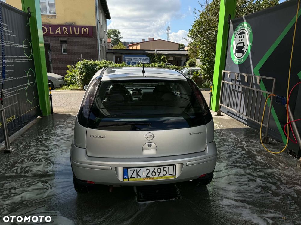 Opel Corsa - 4