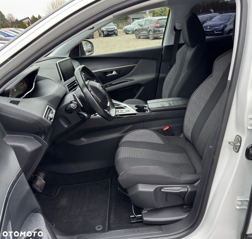 Peugeot 3008 THP 165 EAT6 Stop & Start Active - 17