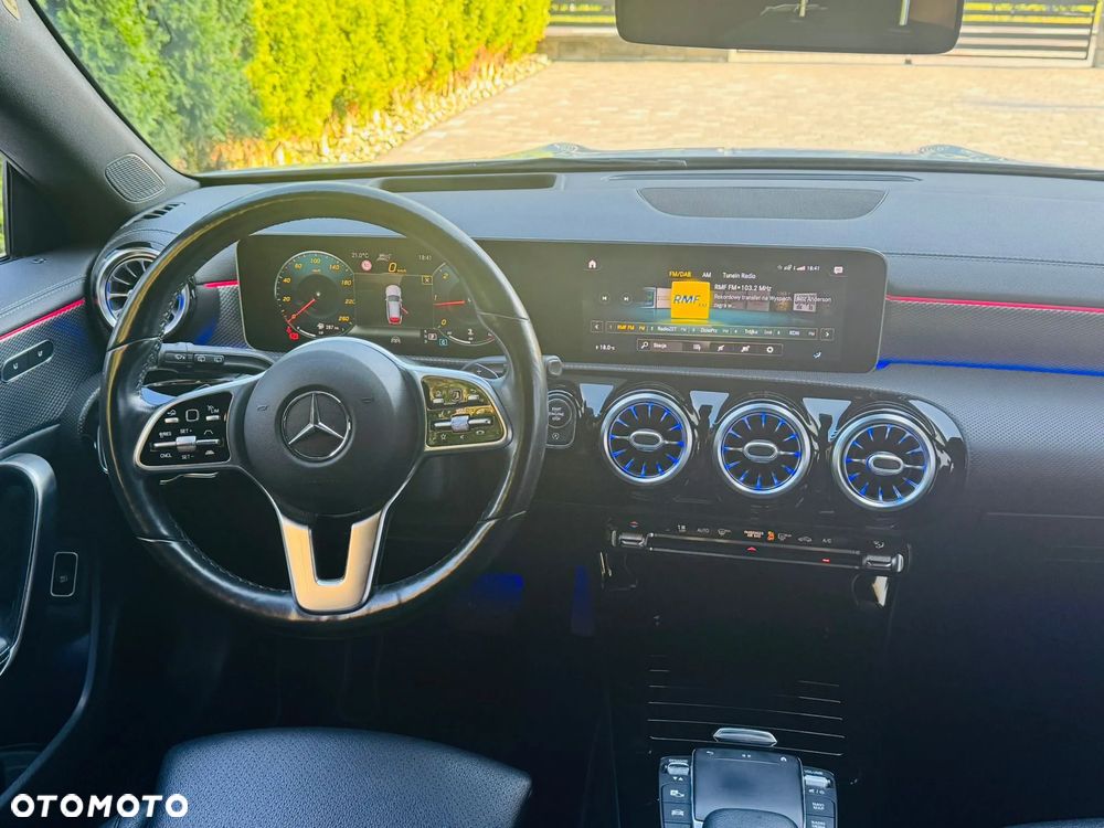 Mercedes-Benz CLA - 11