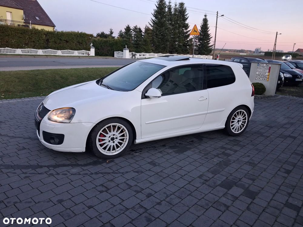 Volkswagen Golf 2.0 GTI - 17