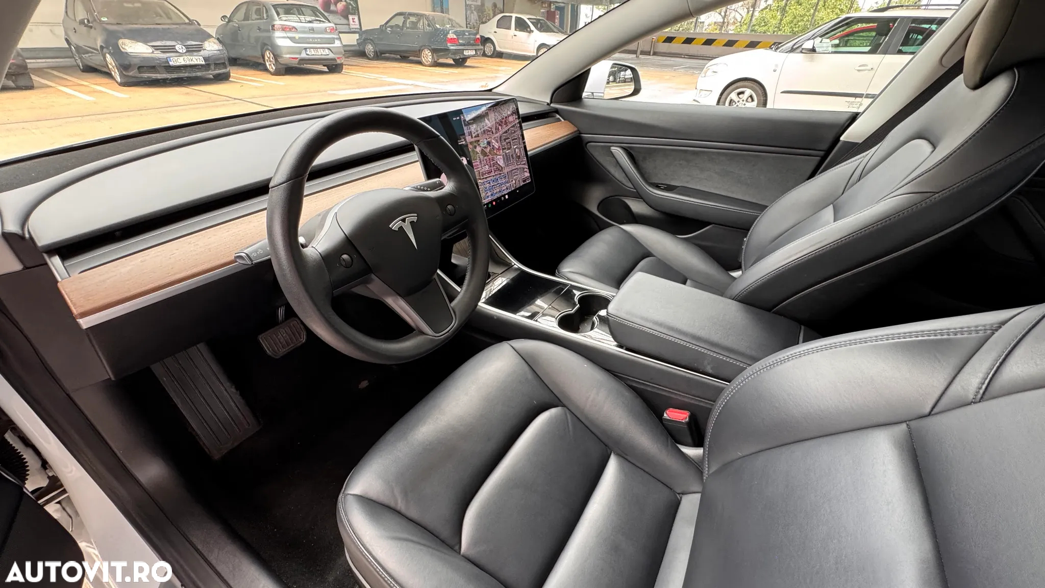 Tesla Model 3 Standard Reichweite Plus Hinterradantrieb - 17