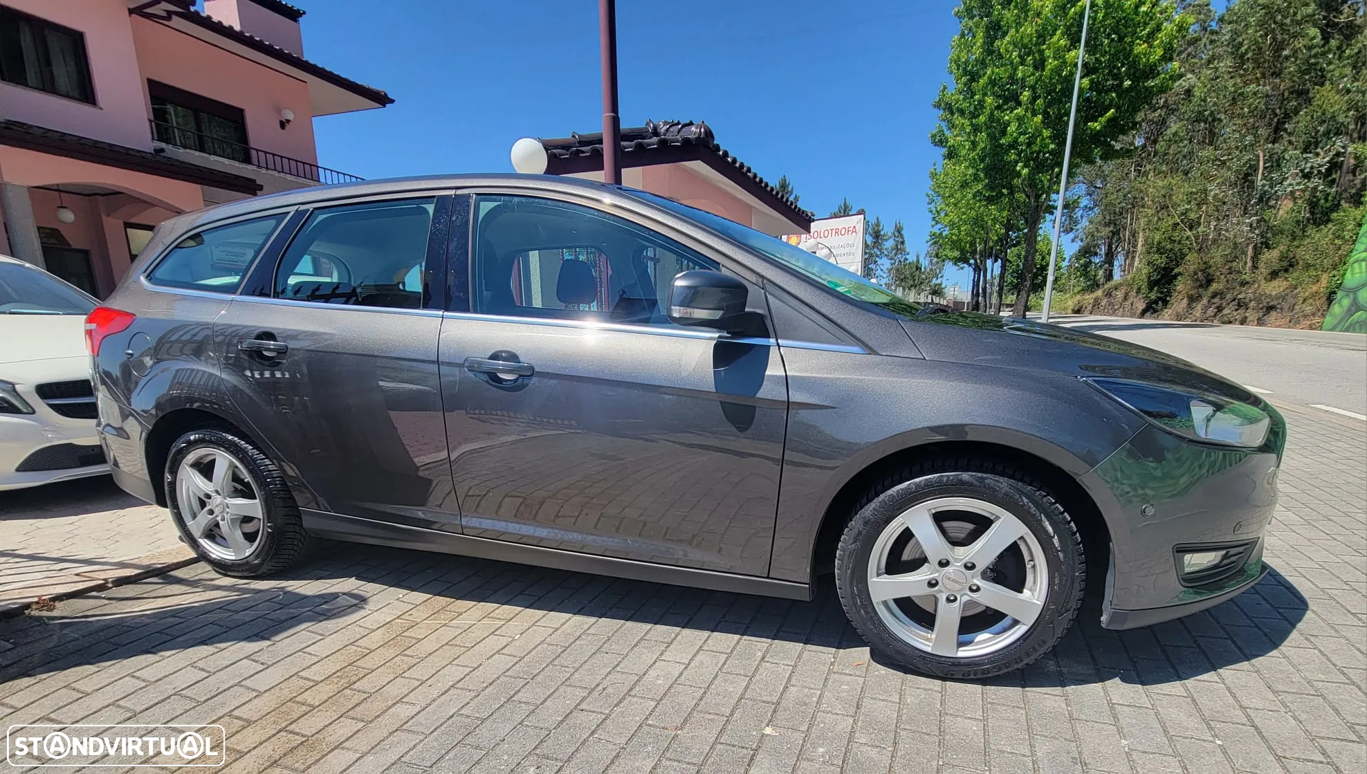 Ford Focus SW 1.0 EcoBoost S&S ST-LINE - 5
