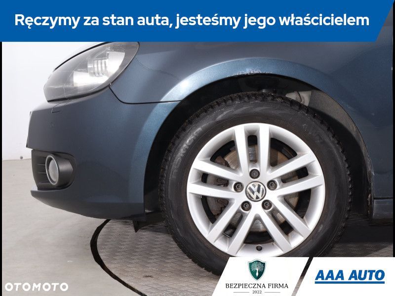 Volkswagen Golf - 17