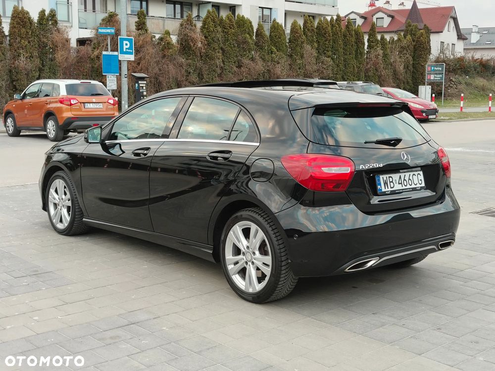 Mercedes-Benz Klasa A 220 d 7G-DCT Urban - 19