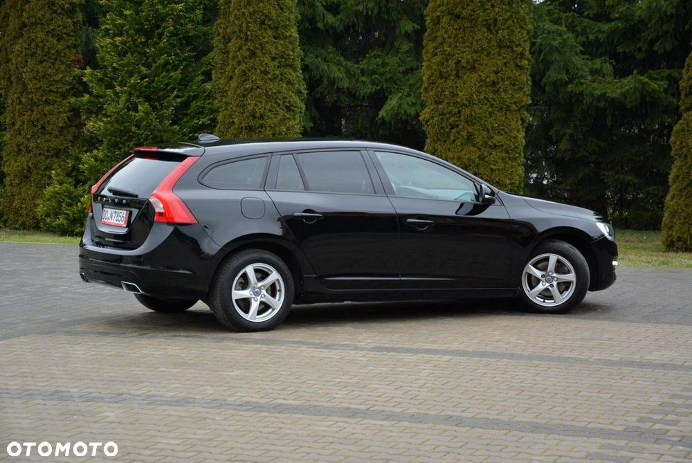 Volvo V60 D4 Geartronic Momentum Pro - 5