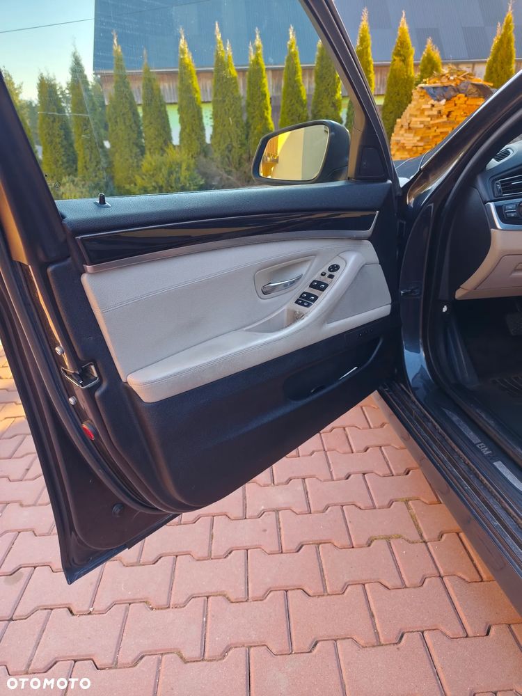 BMW Seria 5 - 24