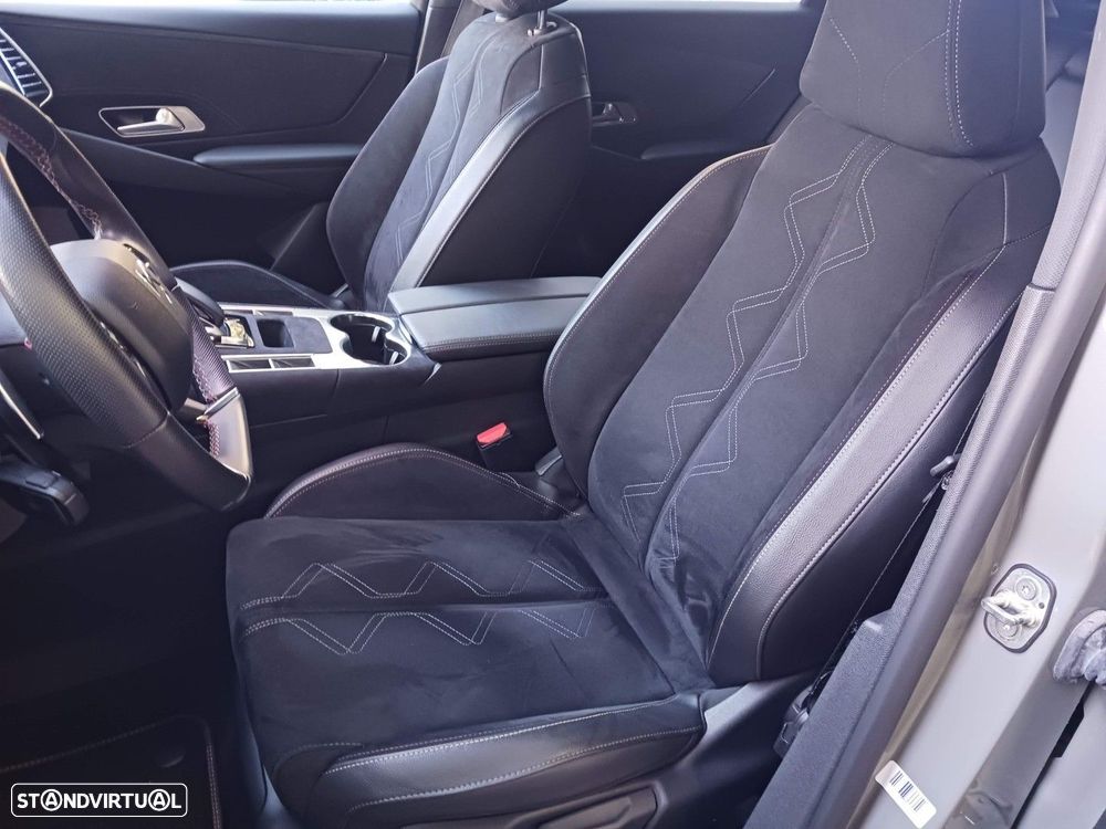 DS DS7 E-Tense Performance Line EAT8 - 31