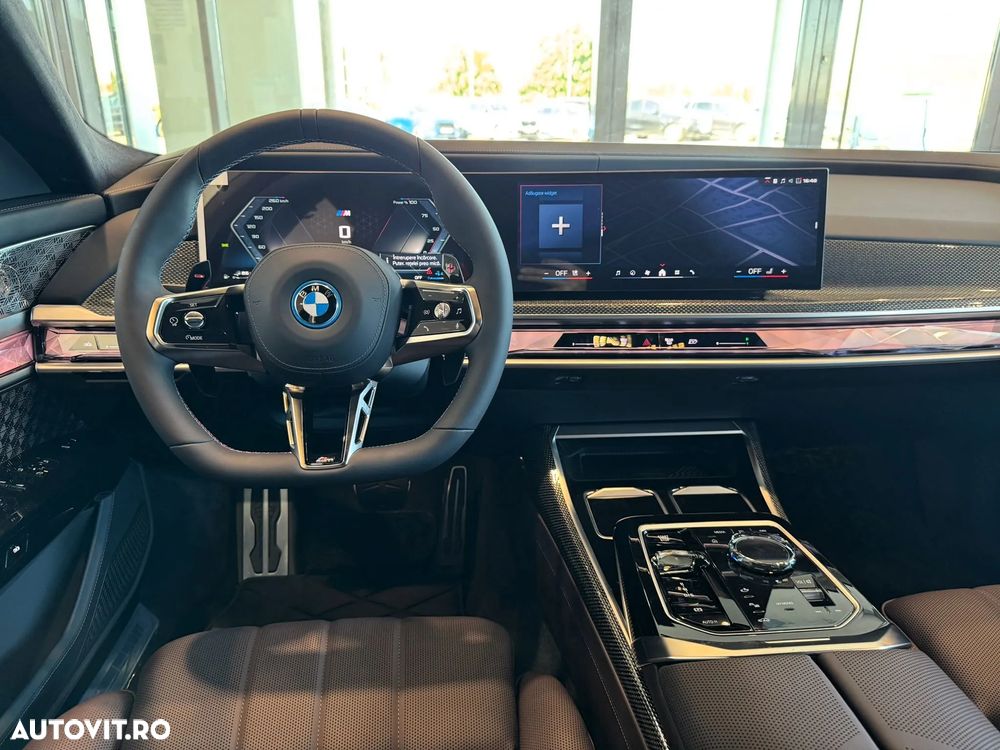 BMW M7 M760e xDrive AT PHEV - 8