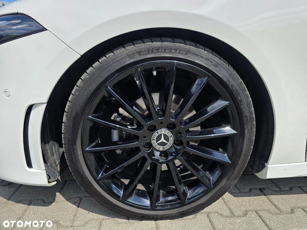 Mercedes-Benz Klasa A 200 d AMG Line 8G-DCT - 10