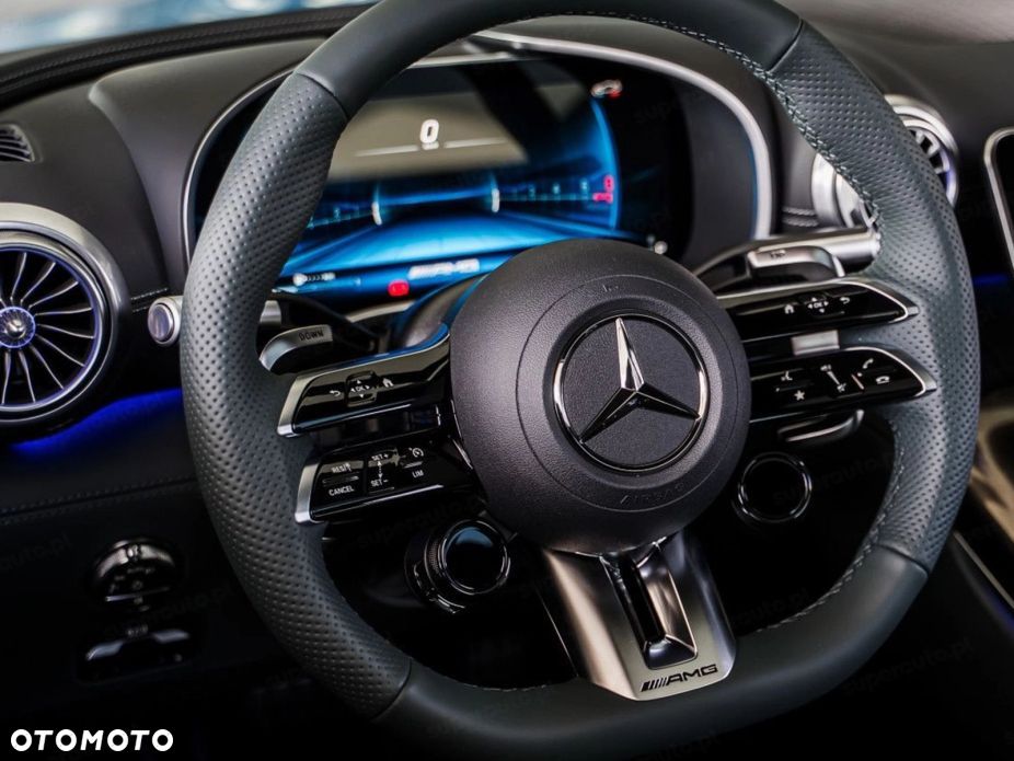 Mercedes-Benz AMG GT 43 mHEV - 7