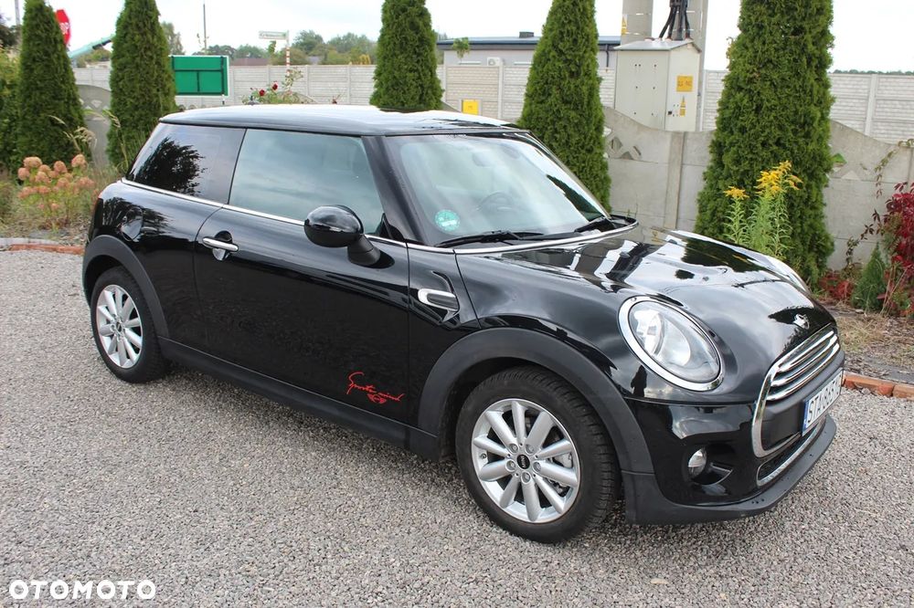 MINI ONE D - 17