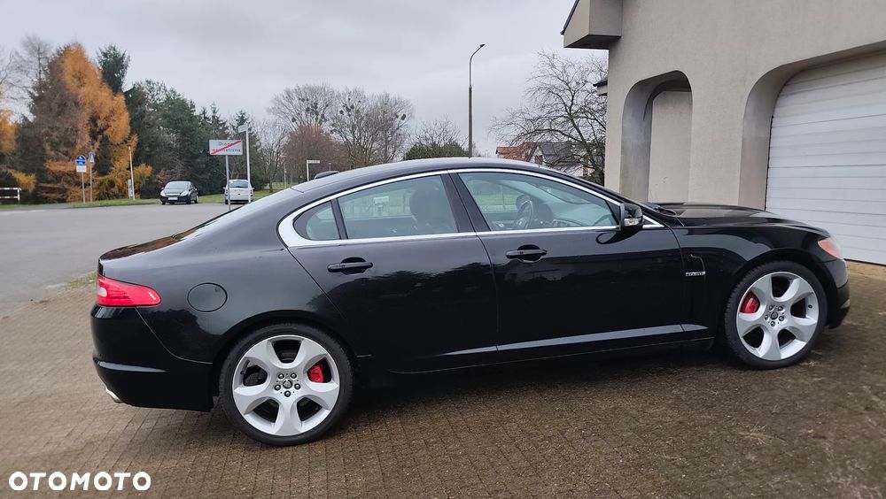 Jaguar XF 2.7 V6 Premium Luxury - 29