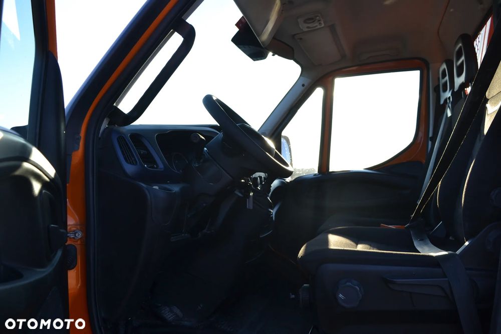 Iveco Daily 72C18 70C18 Hi-Matic Nowy 3-stronny WYWROT Kiper Wywrotka Niski Przebieg Super STAN Duża ładowność - 17