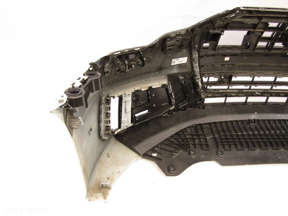 Zderzak przedni Audi A6 C8 S Line 18 - 23 Sprysk. / Pdc-6 lakier LB9A - 18