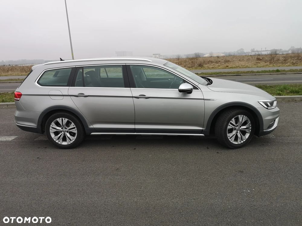 Volkswagen Passat - 5