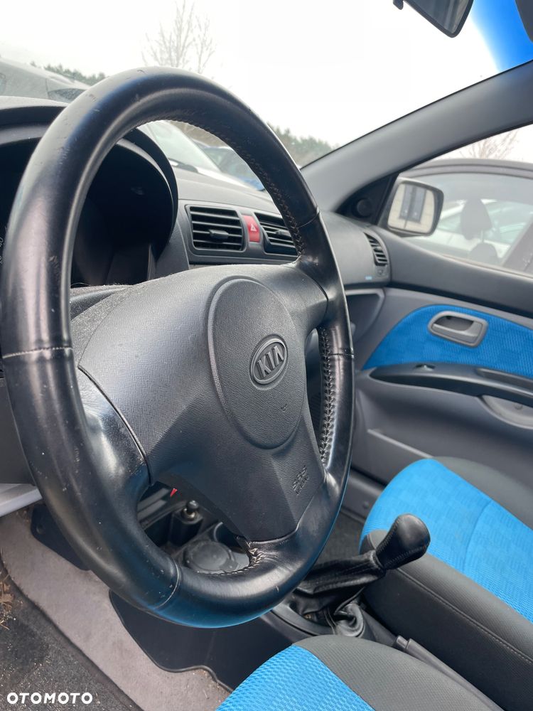 Kia Picanto - 6