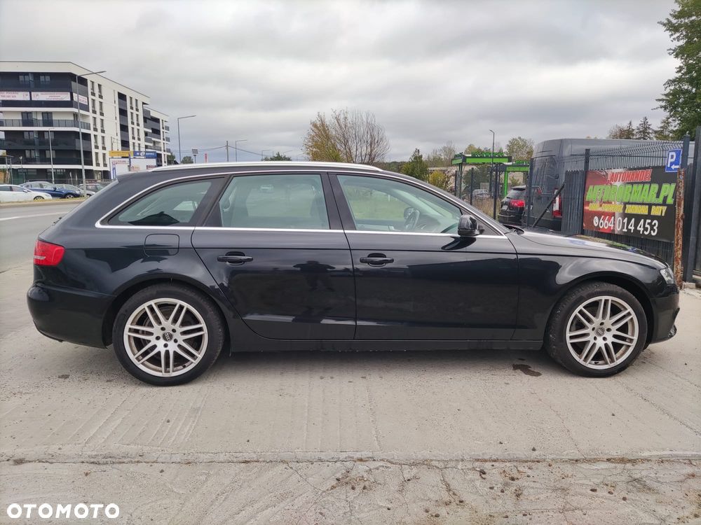 Audi A4 Avant - 8