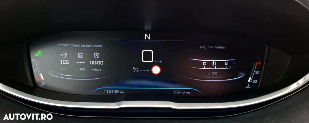 Peugeot 5008 THP 165 EAT6 Stop & Start Allure - 23